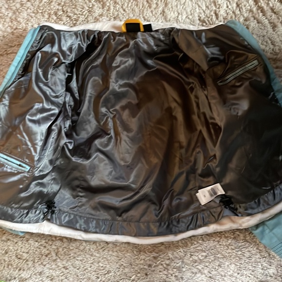 Mountain Hardwear Women's Crystalized Commotion Jacket Teal, Size Large - Picture 14 of 16